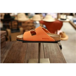 Очень удобные шлепанцы  унисекс  BIRKENSTOC*K Arizon*a