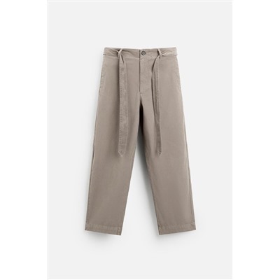 PANTALÓN ESTRUCTURA CINTURÓN