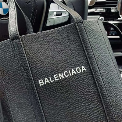 Универсальная женская сумка Balenciag*a  Реплика 1:1