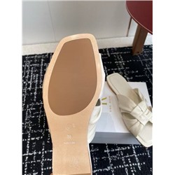 Летние стильные босоножки без каблука   The Ro*w   Натуральная кожа