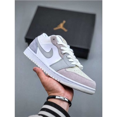 Кроссовки Nik*e Air Jordan 1 Low AJ1 240225