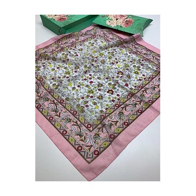 Платок женский с рисунком (70*70 см.) арт. 239676