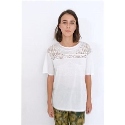Camiseta rejilla geométrica