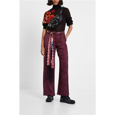 Pantalón jaquard cinturón pañuelo