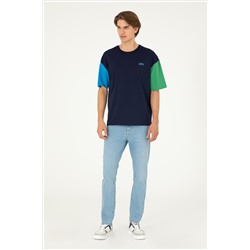 Erkek Comfort Fit Bisiklet Yaka Lacivert Tişört