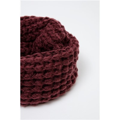Cuello Burdeos