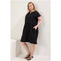 Siyah Düğmeli Poplin Dokuma Büyük Beden Elbise TBBSS25AH00161