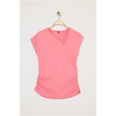 Pembe Yumuşak Kumaşlı Asimetrik Yaka %100 Pamuk Örme Büyük Beden Bluz TBBSS25AF00002