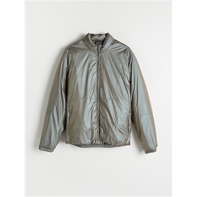 Jacke mit metallischer Oberfläche