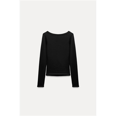 RIBBED LONG SLEEVE T-SHIRT