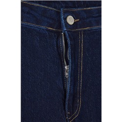 Koyu Mavi Yüksek Bel Paçası Kesikli Straight Fit Denim Büyük Beden Jeans TBBAW26CJ00033