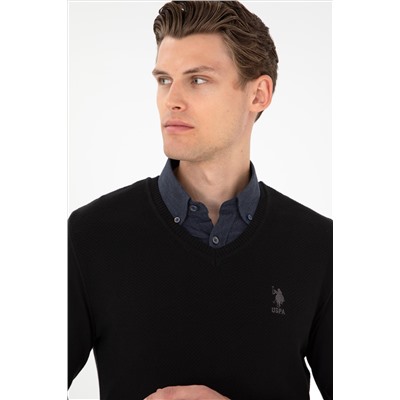 Erkek Slim Fit V Yaka Siyah Basic Kazak
