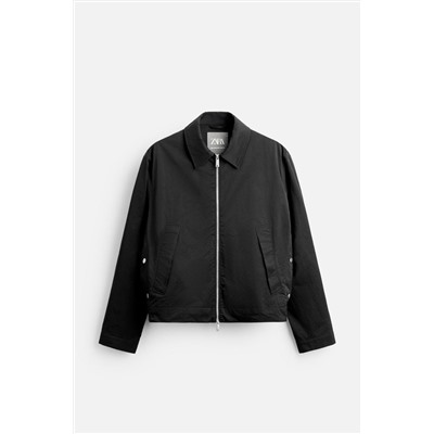 CAZADORA TÉCNICA CROPPED FIT