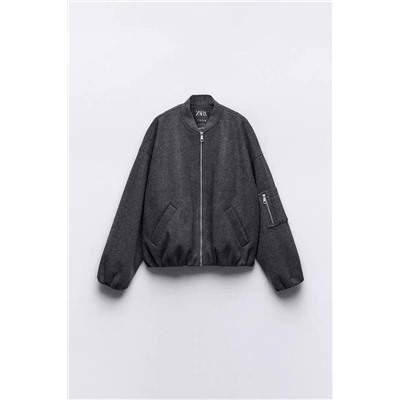 Zara  ♥️ куртка/бомбер в европейском и американском стиле… скажу сразу, на видео обманула 🙈 коллекция 2023 и цена на оф сайте около 9000
