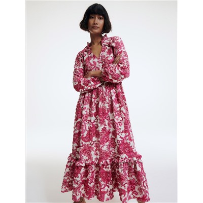 Gemustertes kleid