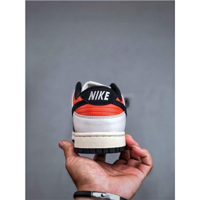 Кроссовки Эксклюзивная версия с черно-белой строчкой NIK*E SB Dunk Low