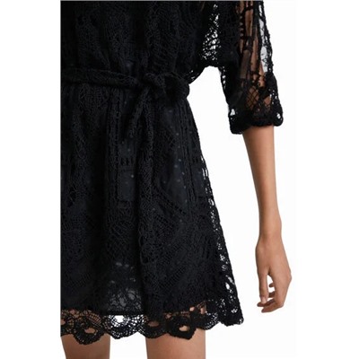 Vestido estilo crochet Johnson Hartig