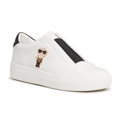 CECI SLIP ON SNEAKER