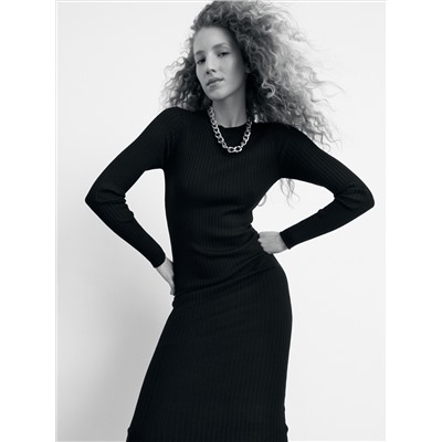 Strickkleid mit Gestreifter Struktur