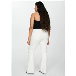 Jeans flare tiro medio