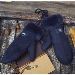 Варежки UG*G, копия