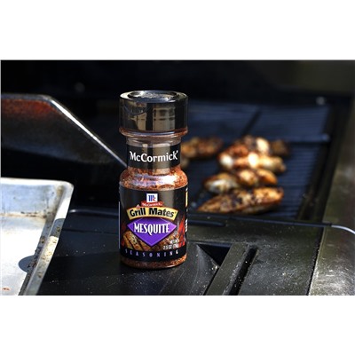 McCormick Grill Mates Mesquite Garlic,Paprika,Black Pepper Seasoning, 2.5 oz