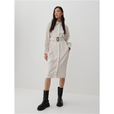 Kleid mit Gürtel