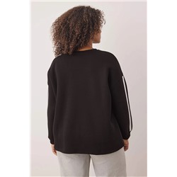 Siyah Şerit Detaylı Oversize/Bol Kesim İnce Örme Sweatshirt
