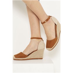 Sandalias de cuña Beige