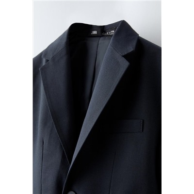 TEXTURED BLAZER
