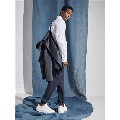 Jacke mit Kapuze