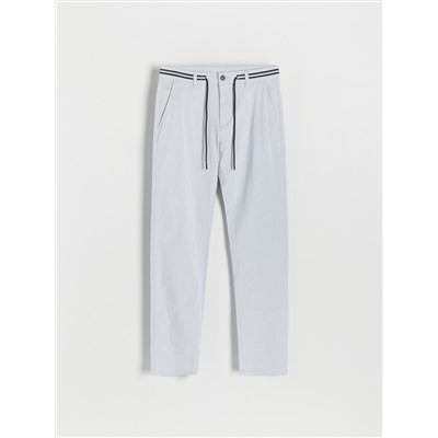 Chinohose mit hohem Baumwollanteil