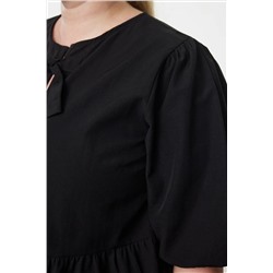 Siyah Kadın Fiyonklu Dokuma Büyük Beden Bluz TBBAW25AF00021