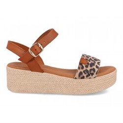 223 - BDA
                SANDALIAS DE PLATAFORMA