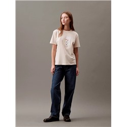 Blurred Flower Graphic Classic T-Shirt