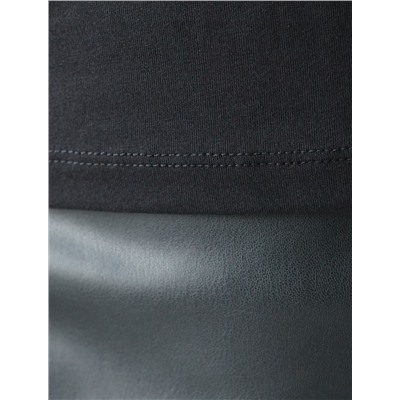 Нарядная футболка с принтом пайетками