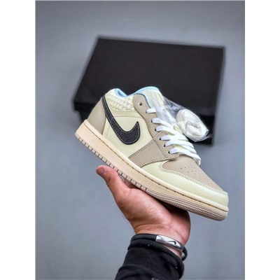 Кроссовки Air Jorda*n 1 Low AJ1