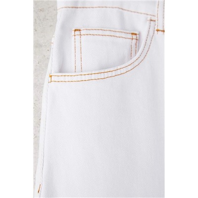 Beyaz Yüksek Bel Büyük Beden Baggy Jeans TBBAW26CJ00046