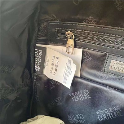 Большой мужской рюкзак Versac*e Jean*s Coutur*e 💛  По качеству все как у оригинала. Не отличить.
