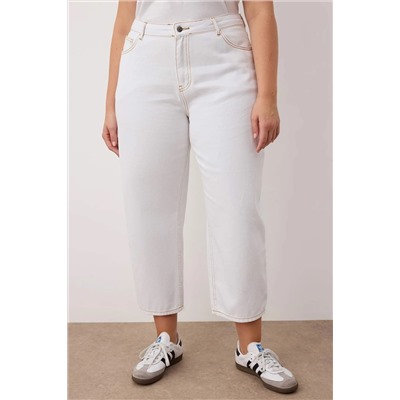 Beyaz Yüksek Bel Büyük Beden Baggy Jeans TBBAW26CJ00046