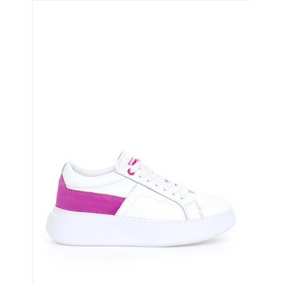 Pembe Sneaker