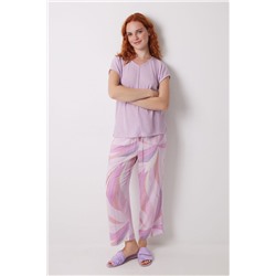 Pijama Capri estampado geométrico lila