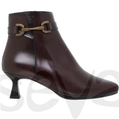Desiree, BOTIN SEÑORA PIEL
