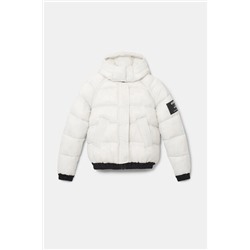 Chaqueta corta acolchada capucha