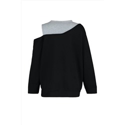 Siyah Bisiklet Yaka Omuz Detaylı İnce Örme Büyük Beden Sweatshirt TBBAW23AO00020