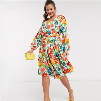 Яркое летнее платье Plus Size