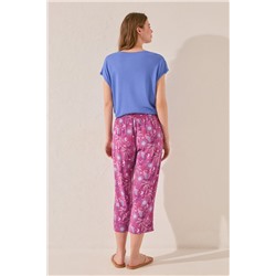 Pantalón Capri estampado morado