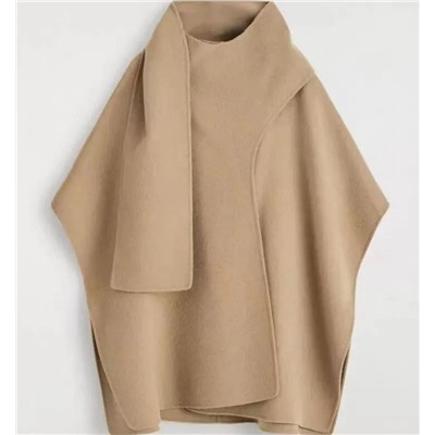 Шерстяное пальто в стиле шарфа с нишевым дизайном CO*S