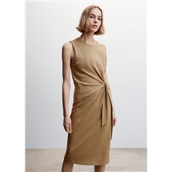 Vestido abertura lazo