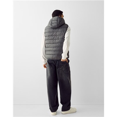 Lightweight puffer gilet with hood